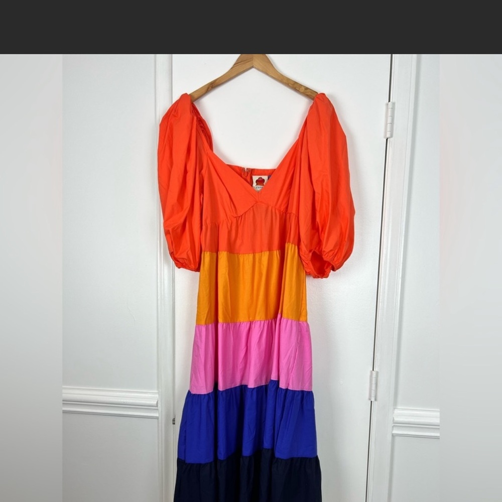 Farm Rio color block maxi dress. Medium petite. Size
6-8. Nwt!